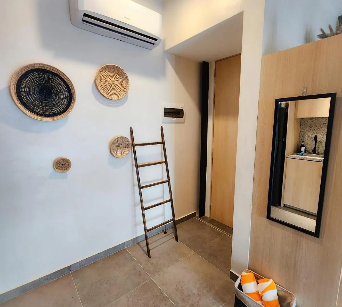 Boho Chic Studio Steps To 5Th Ave King Bed Wifi Rooftop Pool 신데 델 카르멘