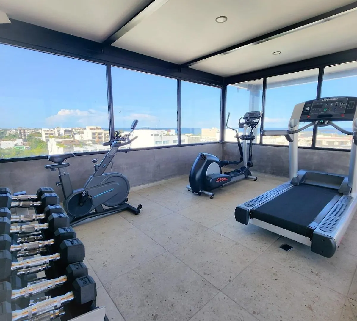 아파트 Boho Chic Studio Steps To 5Th Ave King Bed Wifi Rooftop Pool 신데 델 카르멘